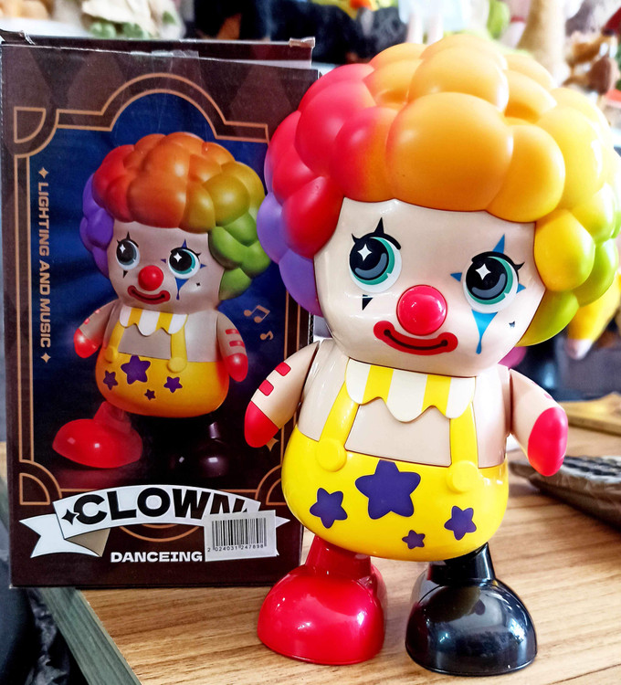 اسباب بازی دلقک رقاص